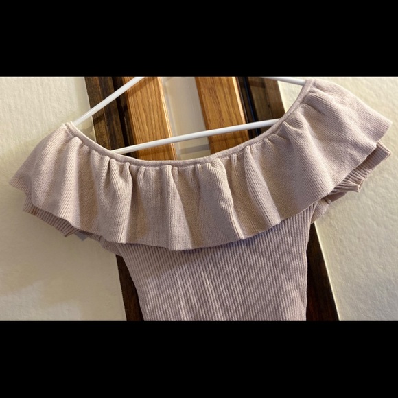 Brand new Off the shoulder halter top - Picture 5 of 6